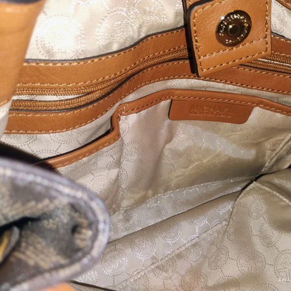 Michael Kors Brown Tote Bag - Picture 5 of 5